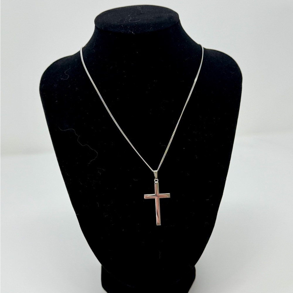 Elegant Stamped 925 Silver Cross Pendant Necklace